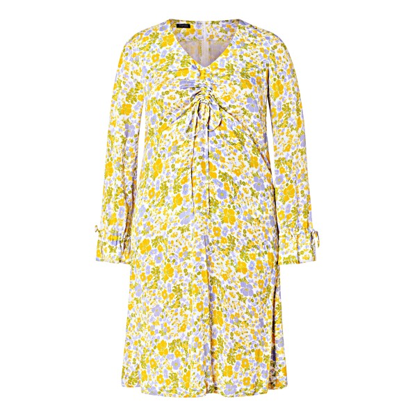 5732 Robe & Blouse